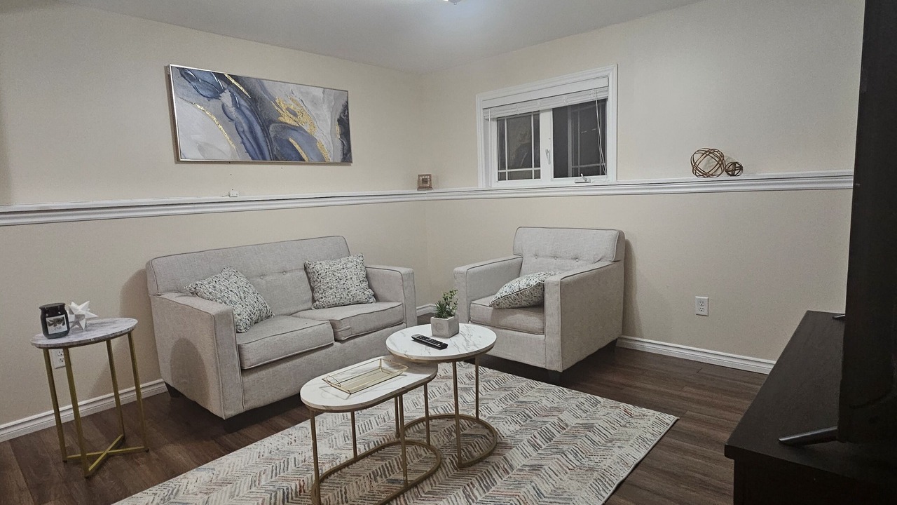 Photo of Livingroom in Terra Nova