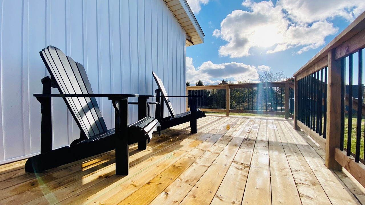Photo of Patio Balcony in French River