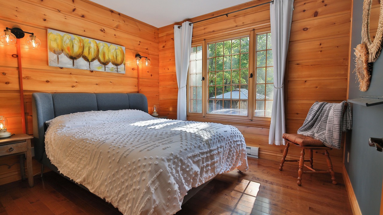 Photo of Bedroom in Chertsey