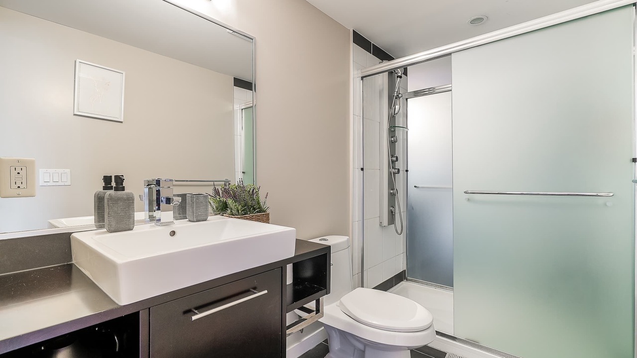 Photo of Bathroom in Crosstown