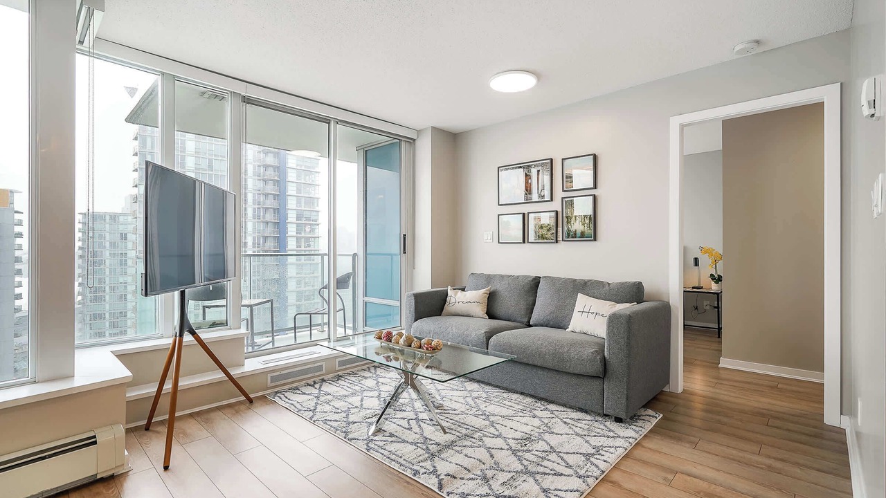 Photo of Livingroom in Crosstown