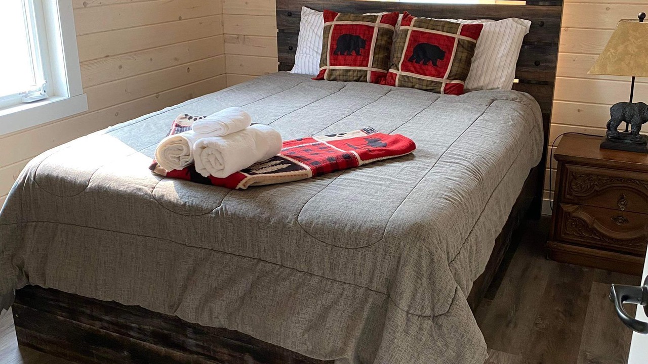Photo of Bedroom in Wasagaming