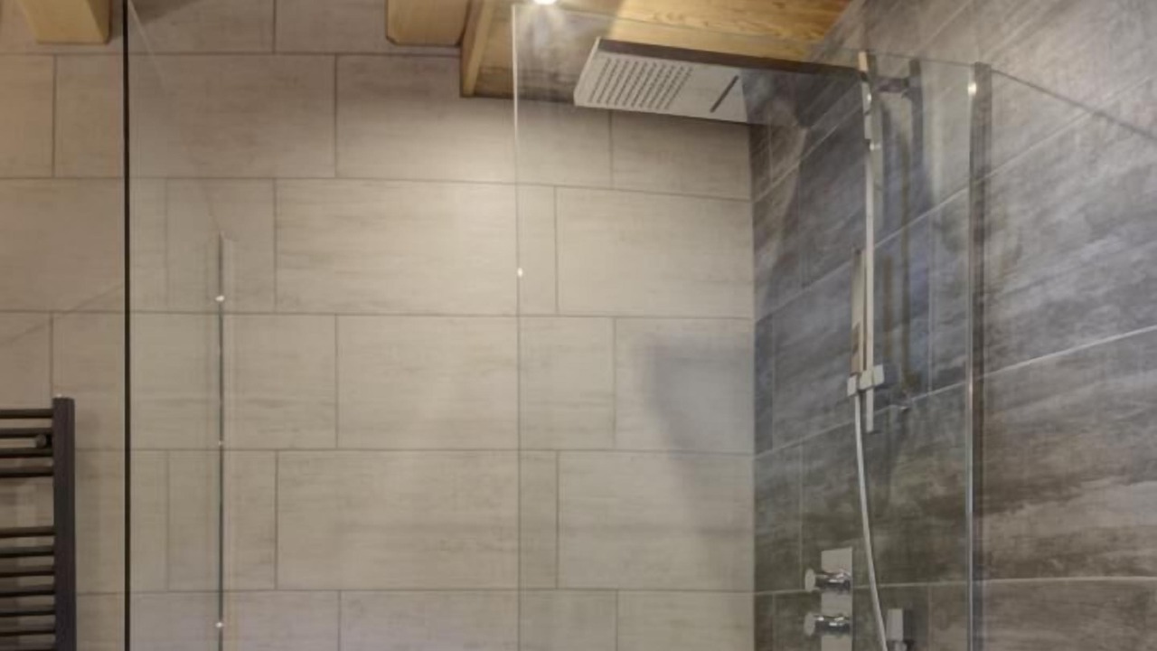 Photo of Bathroom in Albiez-Montrond