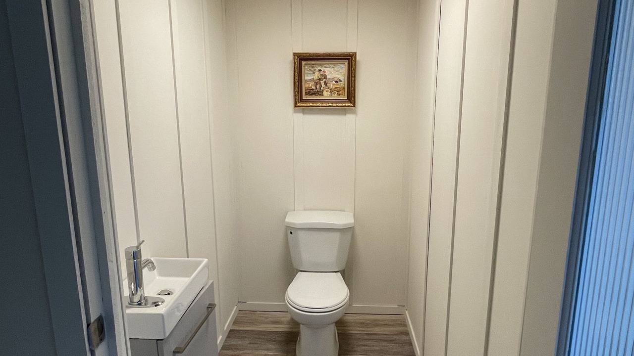 Photo of Bathroom in Little Bullhead