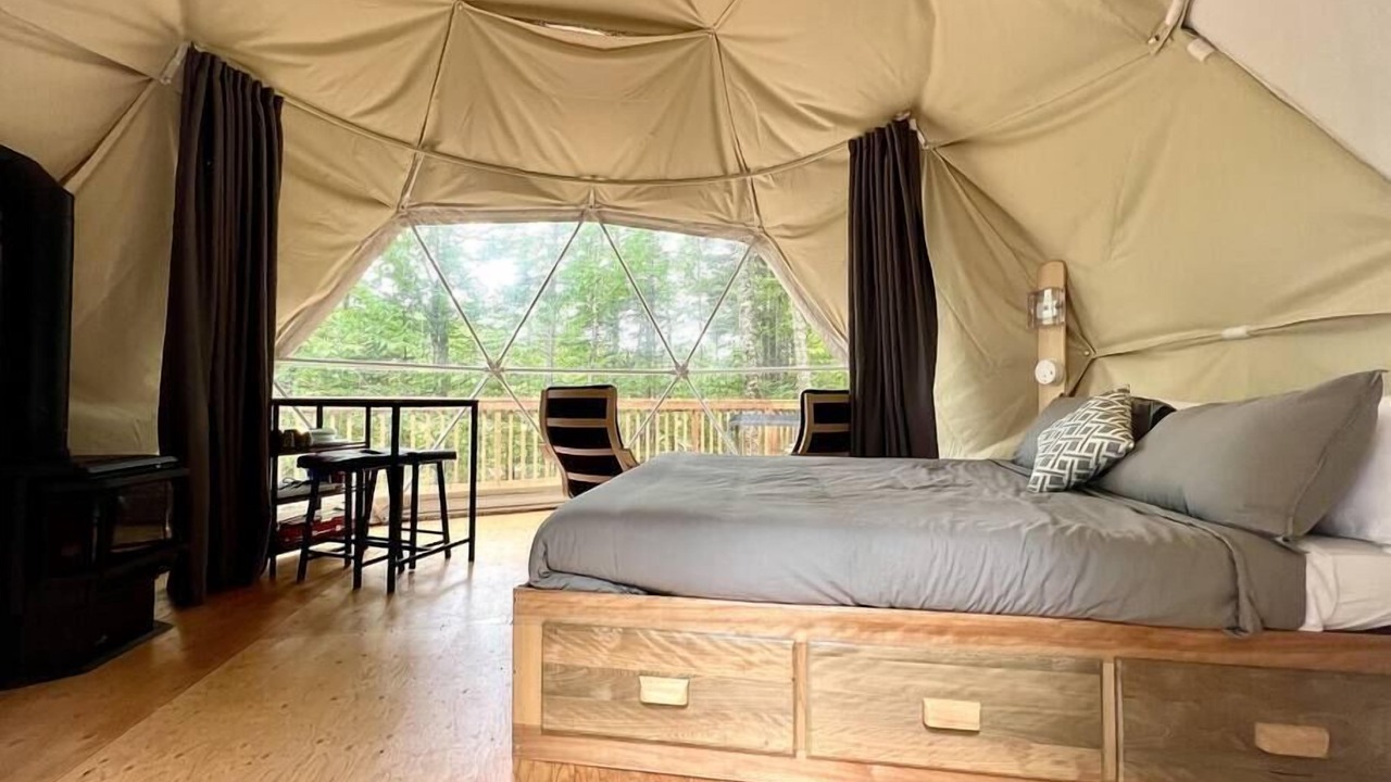Photo of Bedroom in Saint-Gabriel-de-Valcartier