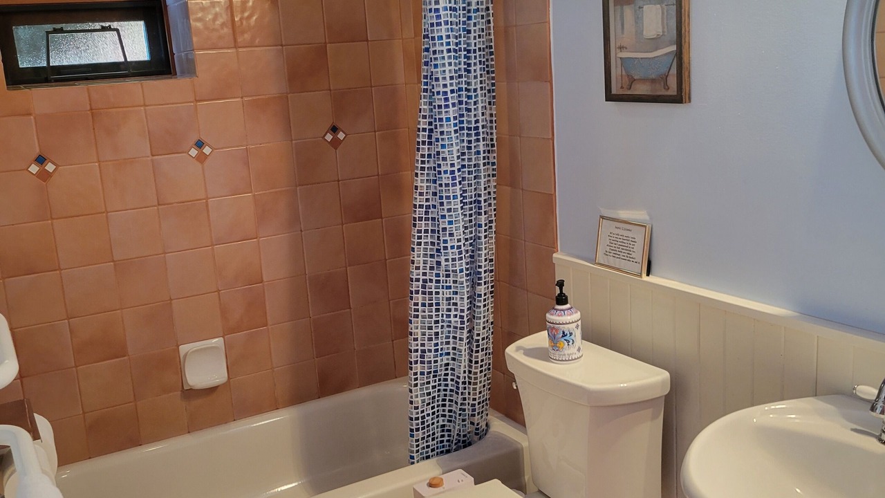 Photo of Bathroom in Bowen Island