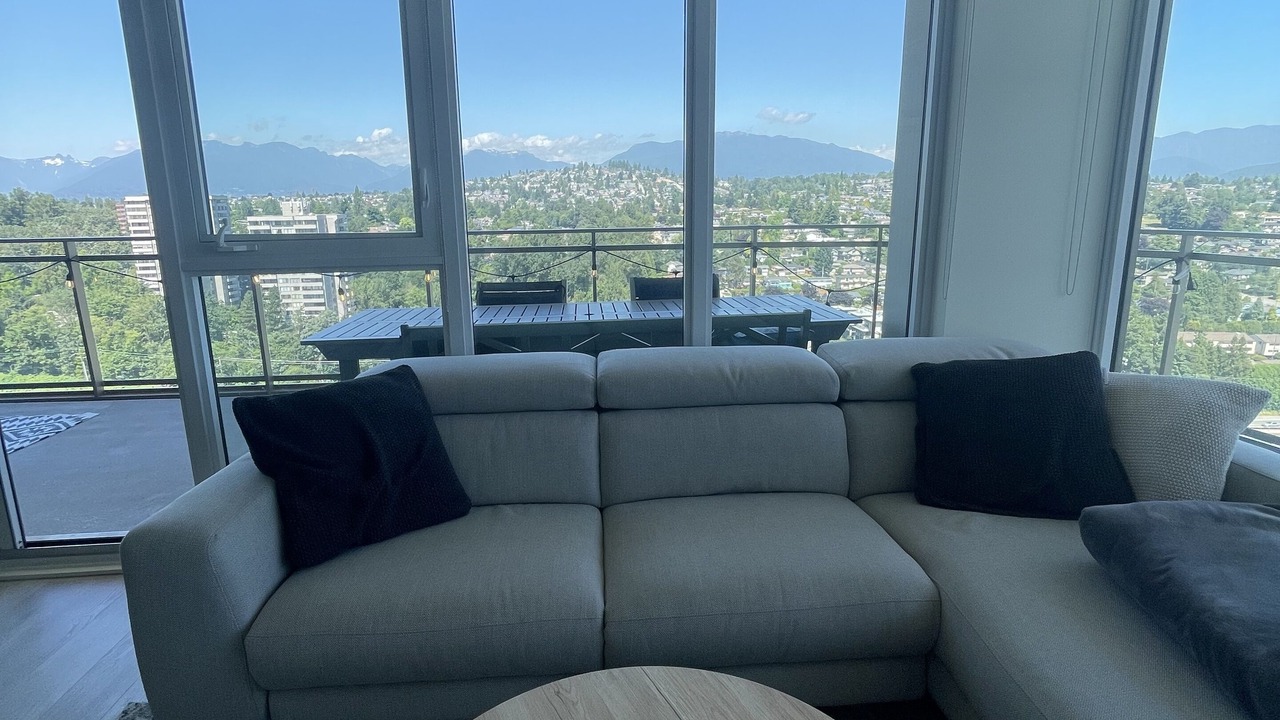 Photo of Livingroom in Burnaby