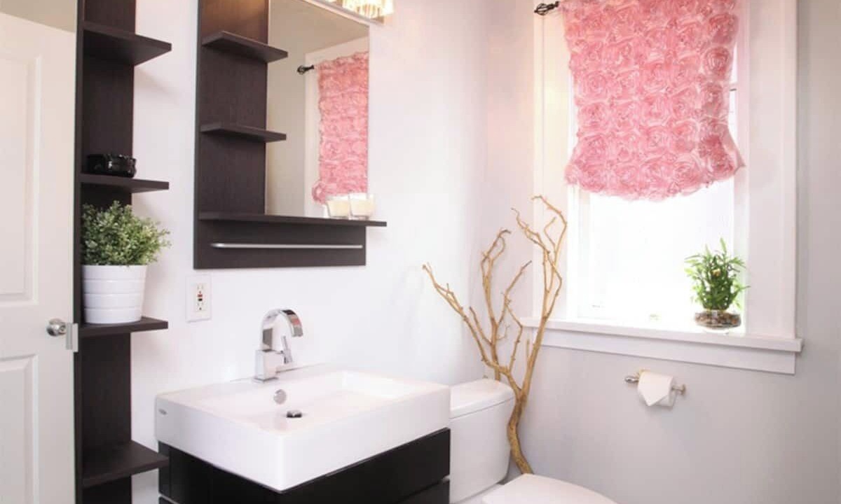 Photo of Bathroom in Kitsilano
