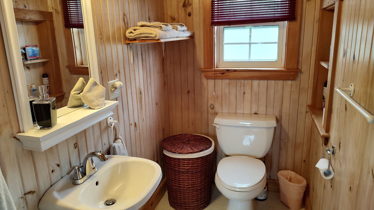 Photo of Bathroom in Mavillette