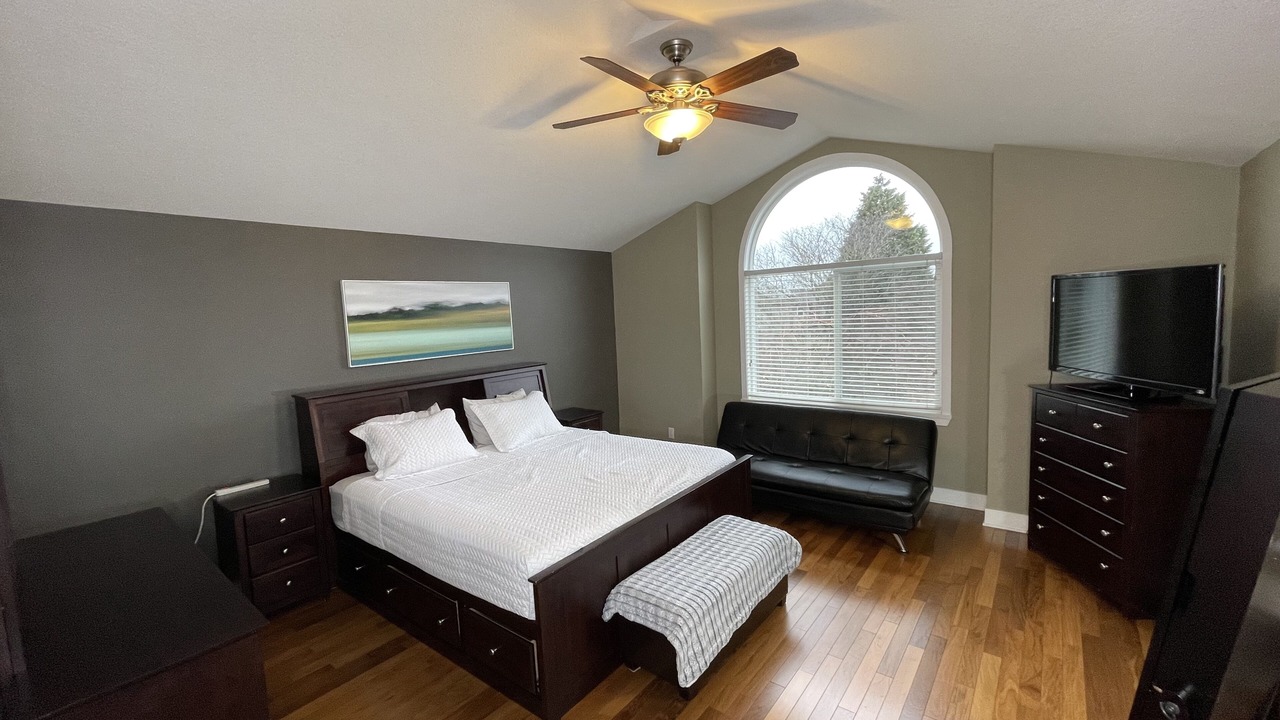 Photo of Bedroom in South Newton