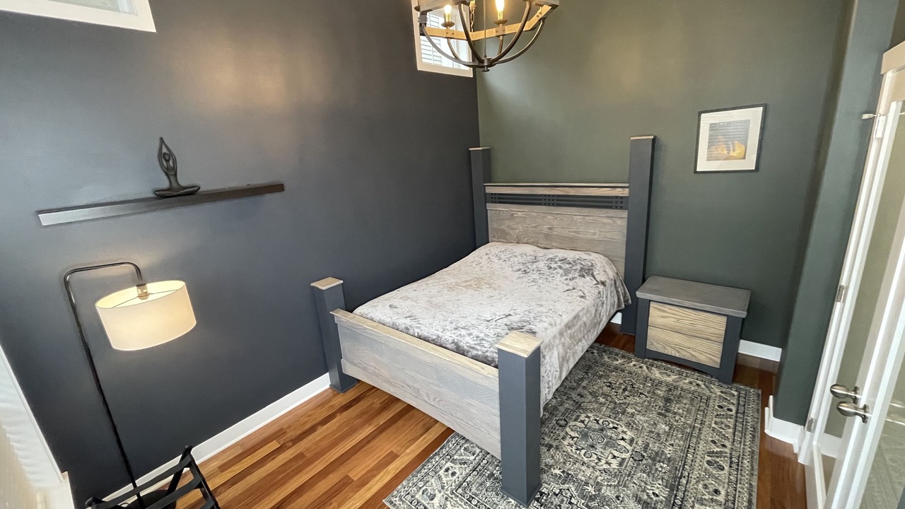 Photo of Bedroom in South Newton