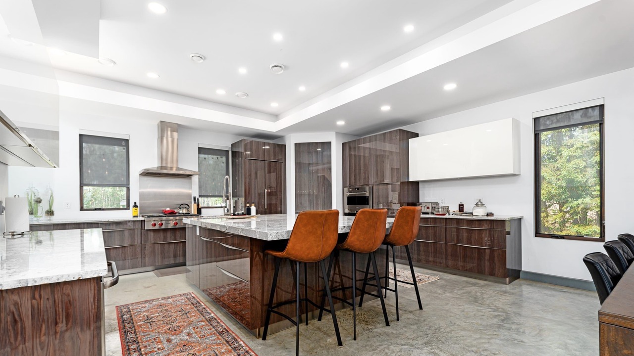 Photo of Kitchen in Parkland County