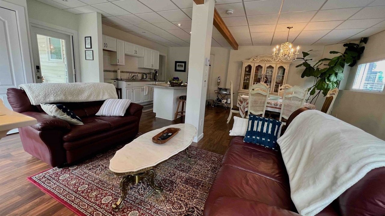 Photo of Livingroom in Southeast Kelowna