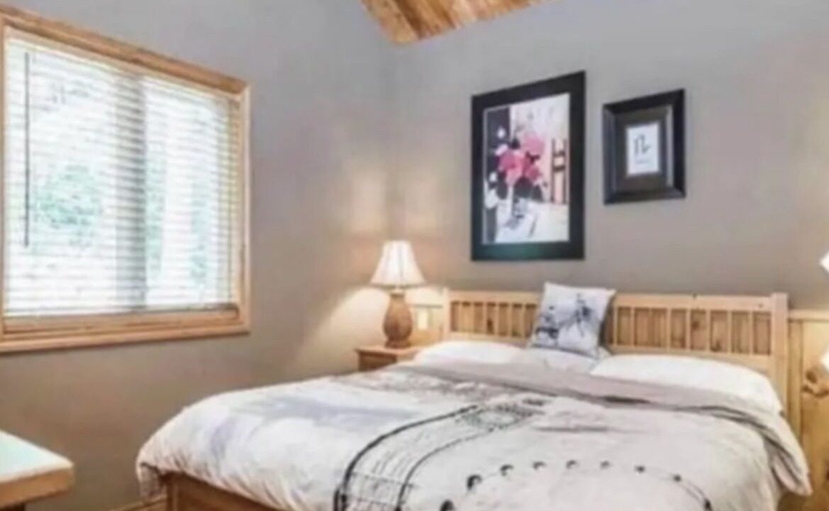 Photo of Bedroom in Severn