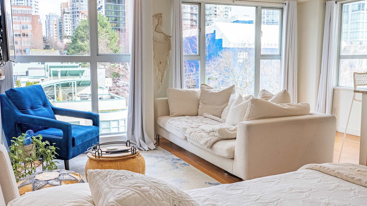 Photo of Livingroom in Downtown Vancouver