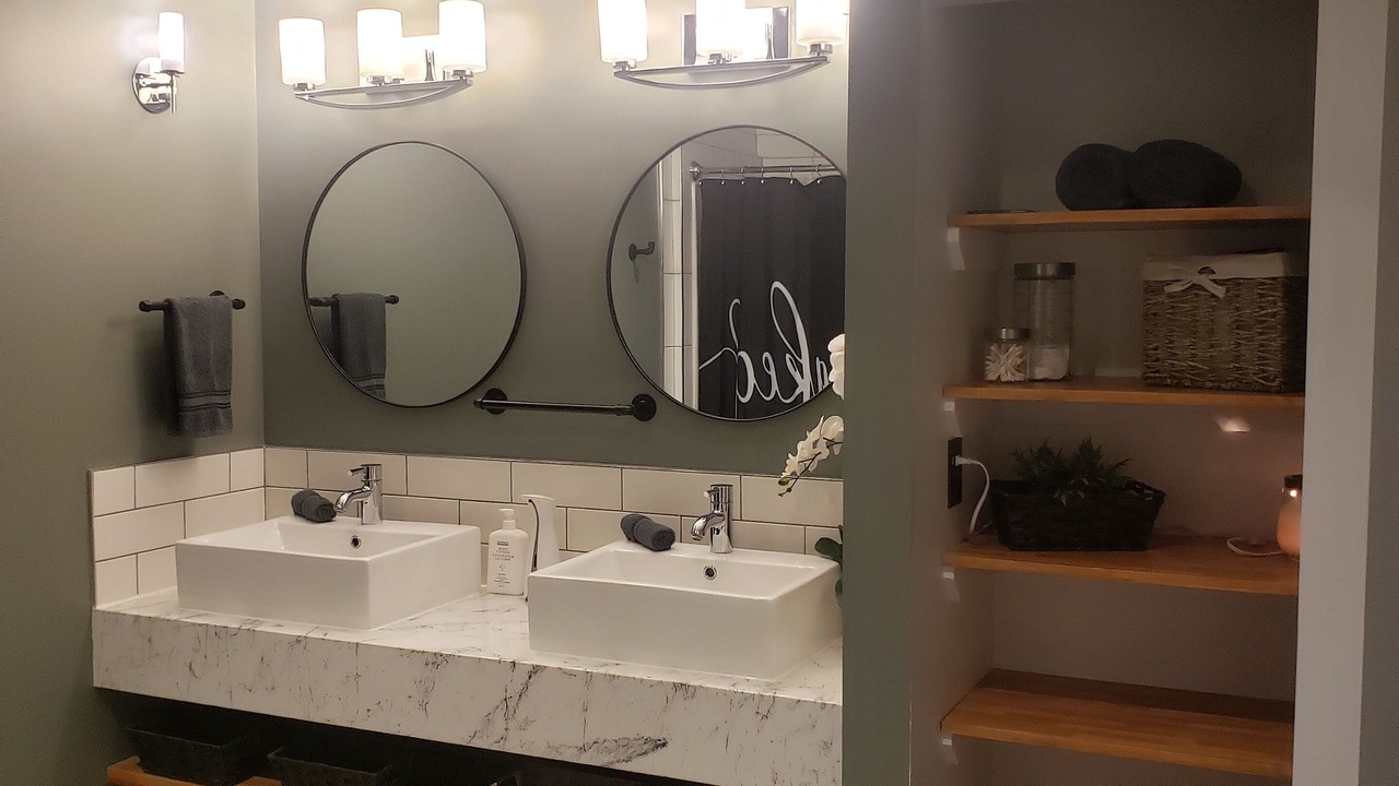 Photo of Bathroom in Salmon Arm