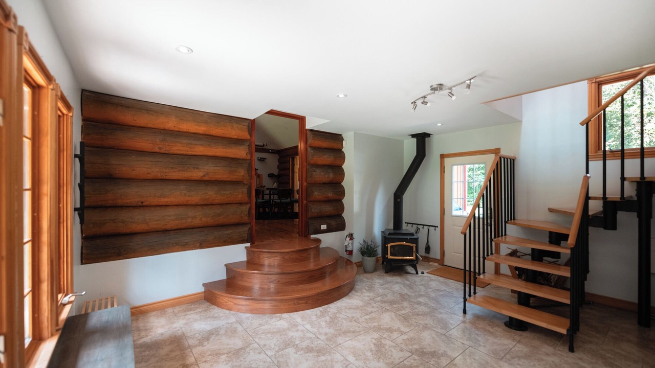 Photo of Livingroom in Centre Wellington