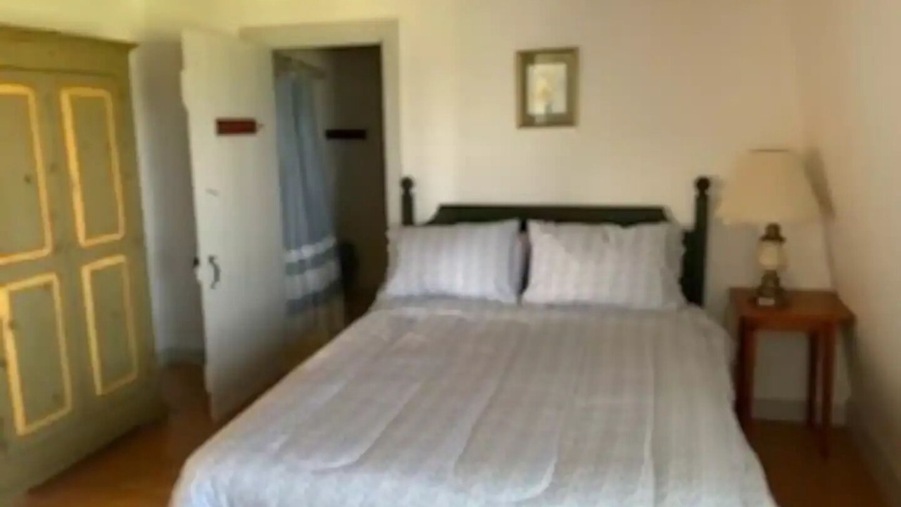 Photo of Bedroom in Clinton
