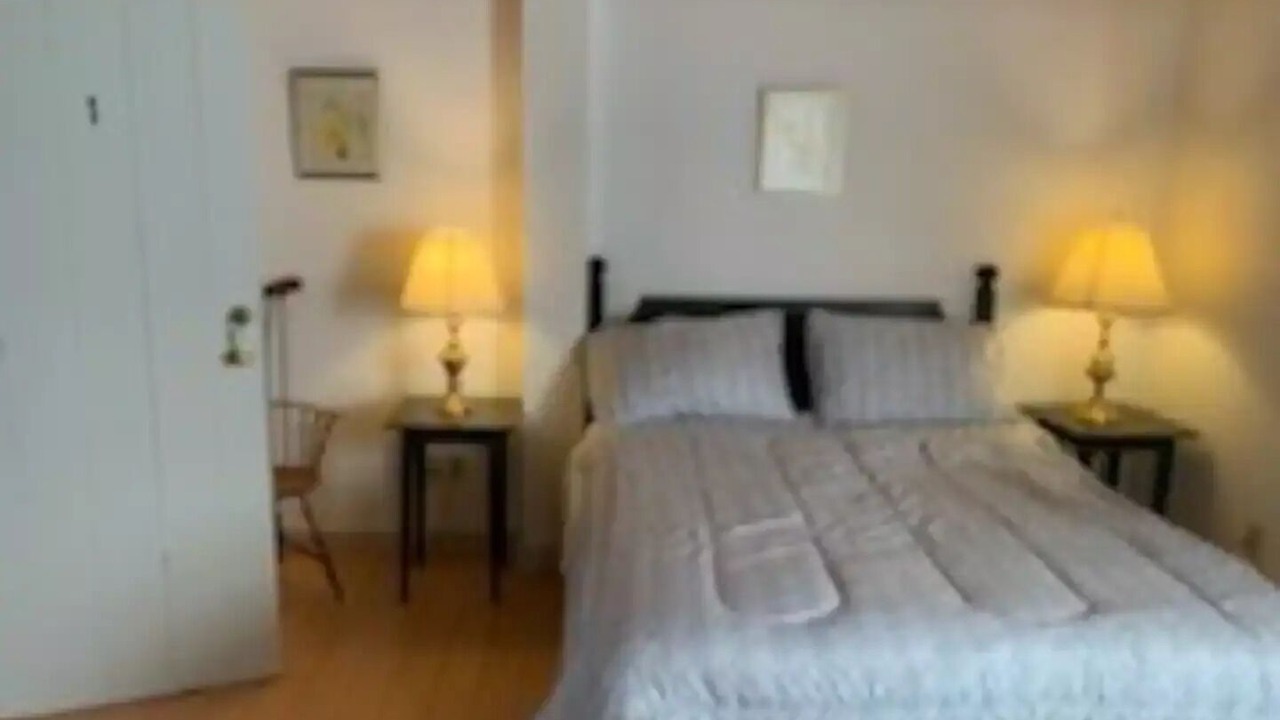 Photo of Bedroom in Clinton
