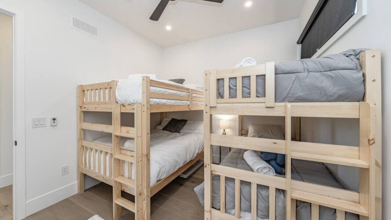Photo of Bedroom in MacTier