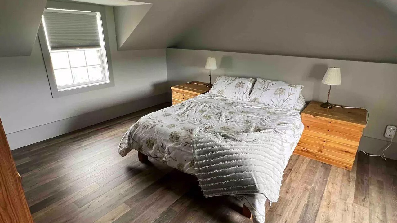 Photo of Bedroom in Clinton