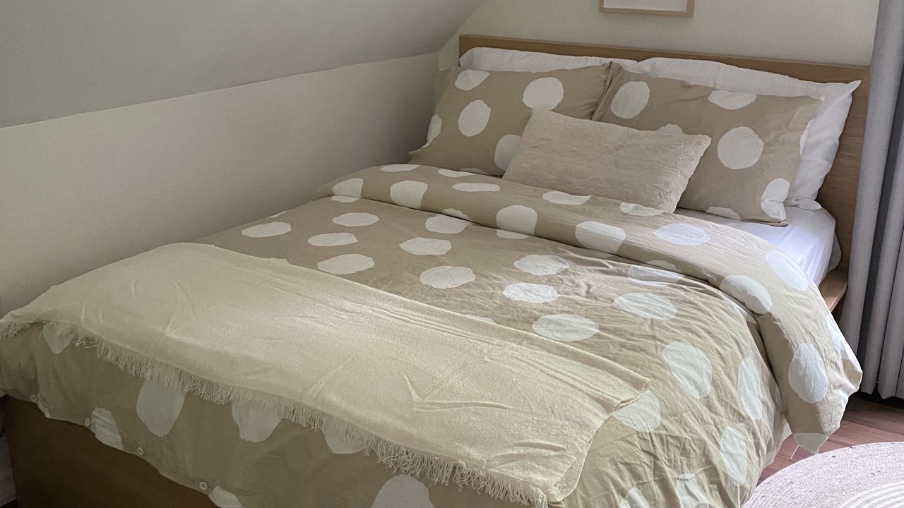 Photo of Bedroom in Strong