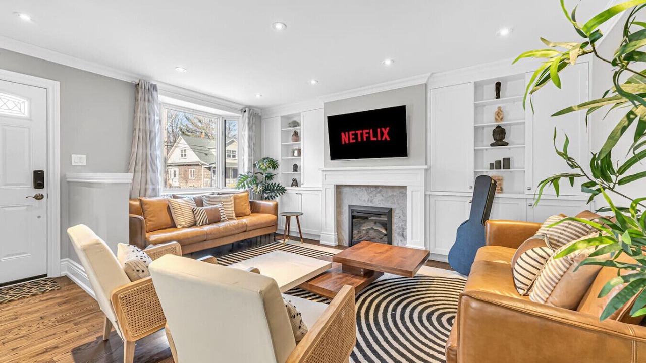 Photo of Livingroom in Clarkson