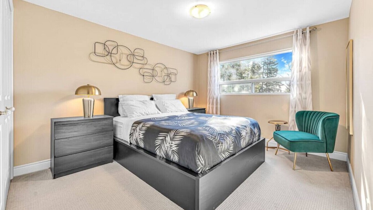 Photo of Bedroom in Clarkson