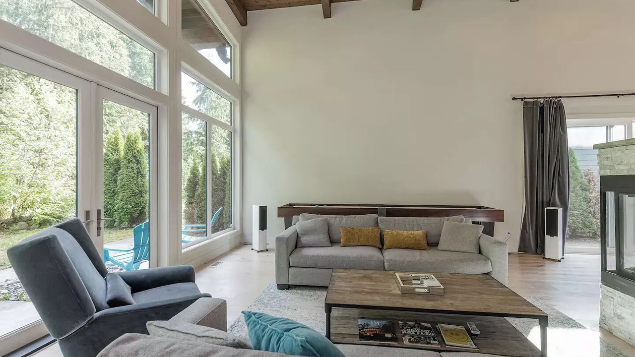 Photo of Livingroom in Squamish