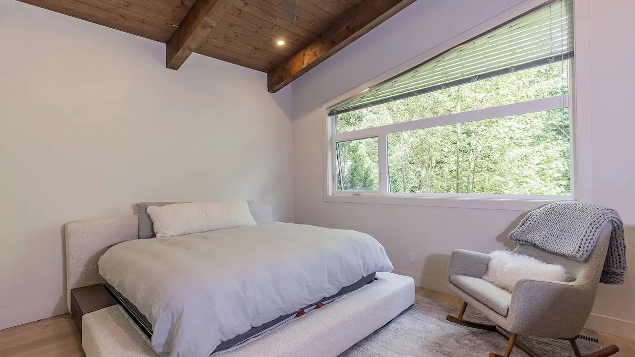 Photo of Bedroom in Squamish