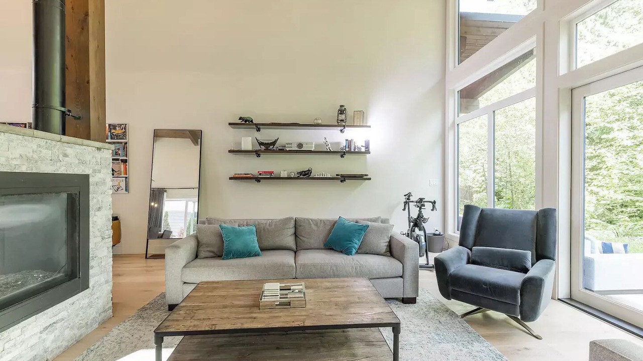 Photo of Livingroom in Squamish