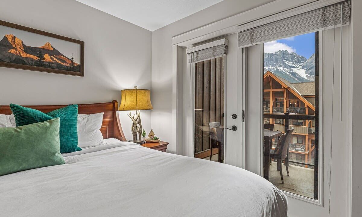 Photo of Bedroom in Canmore