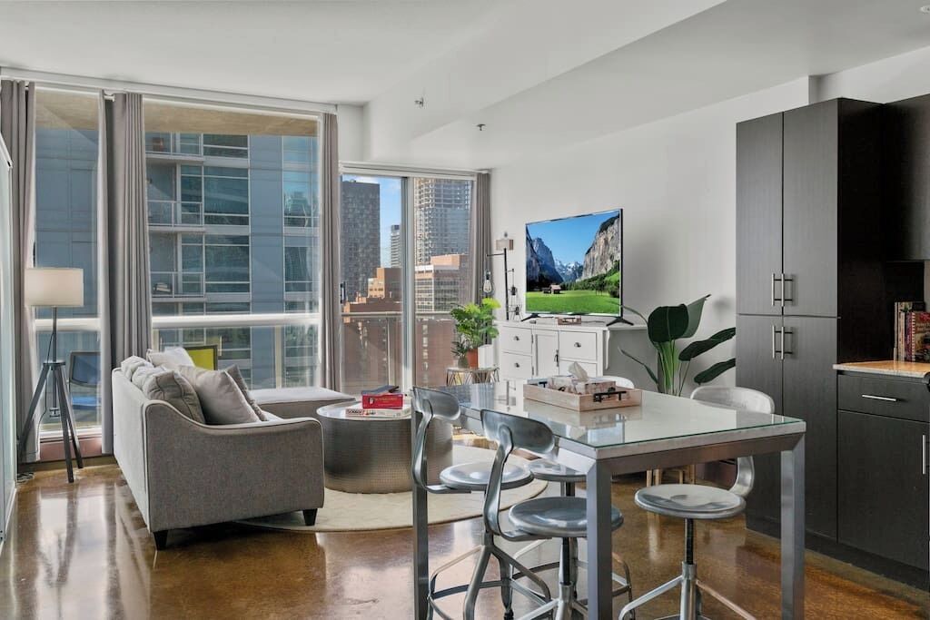 Photo of Livingroom in Beltline