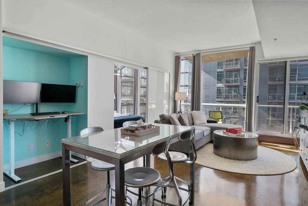 Photo of Livingroom in Beltline