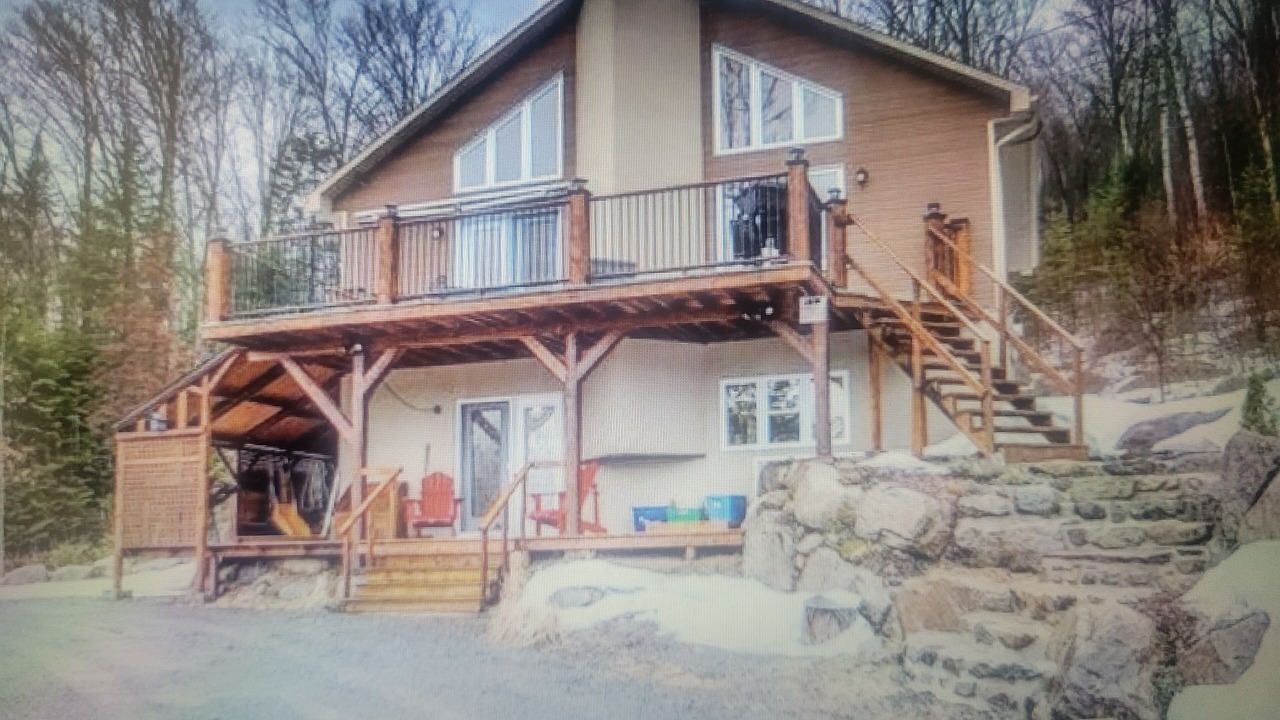 Photo of Outdoor in Sainte-Marguerite-du-Lac-Masson