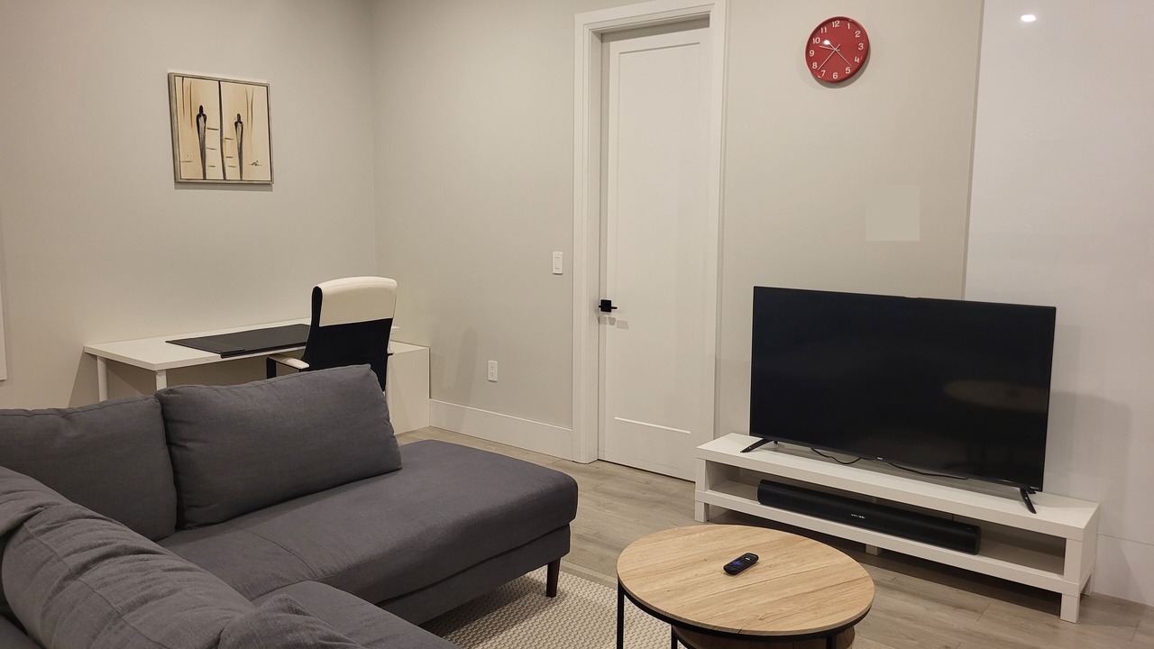 Photo of Livingroom in Abbotsford