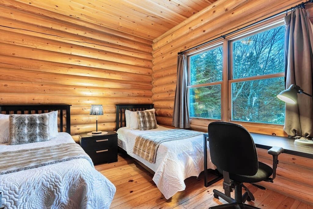 Photo of Bedroom in Fiddler Lake Resort