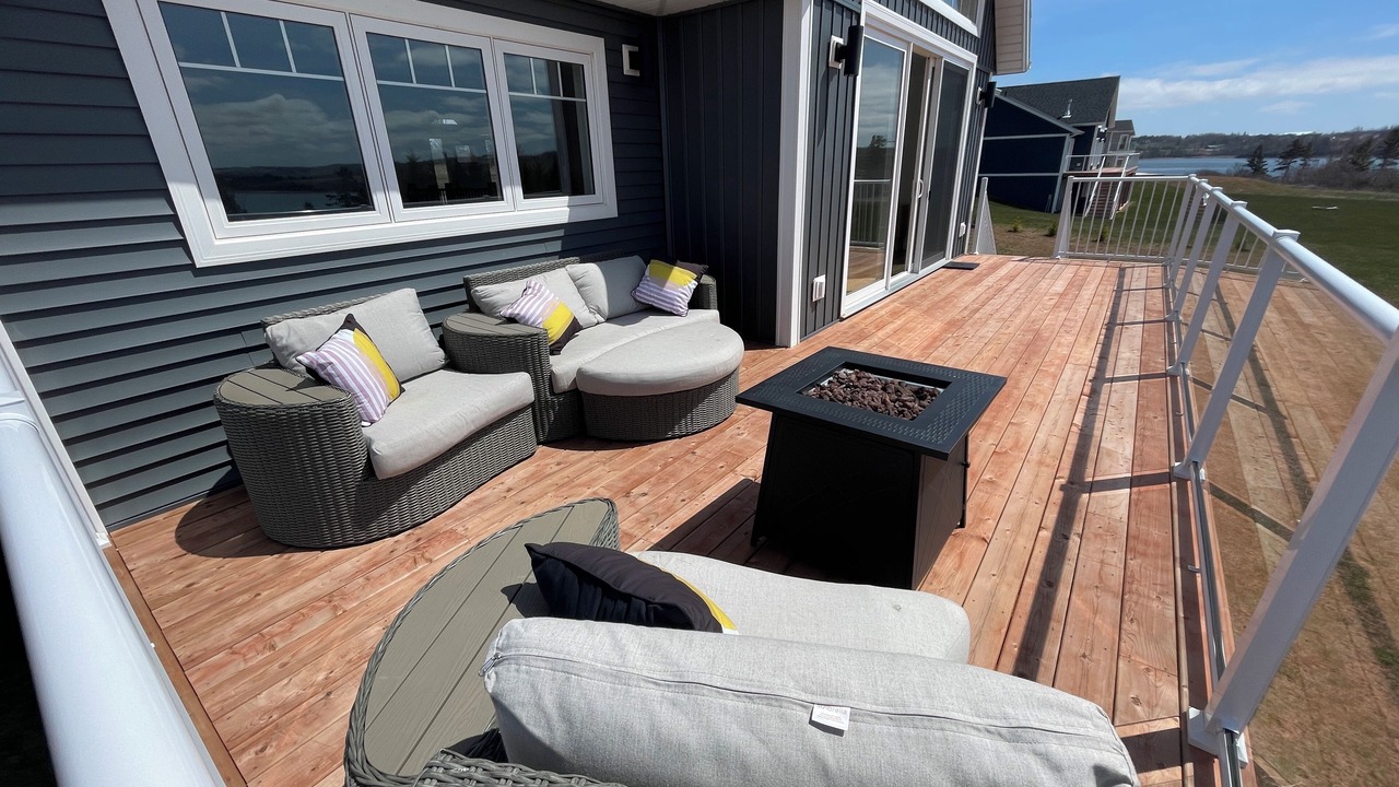Photo of Patio Balcony in French River