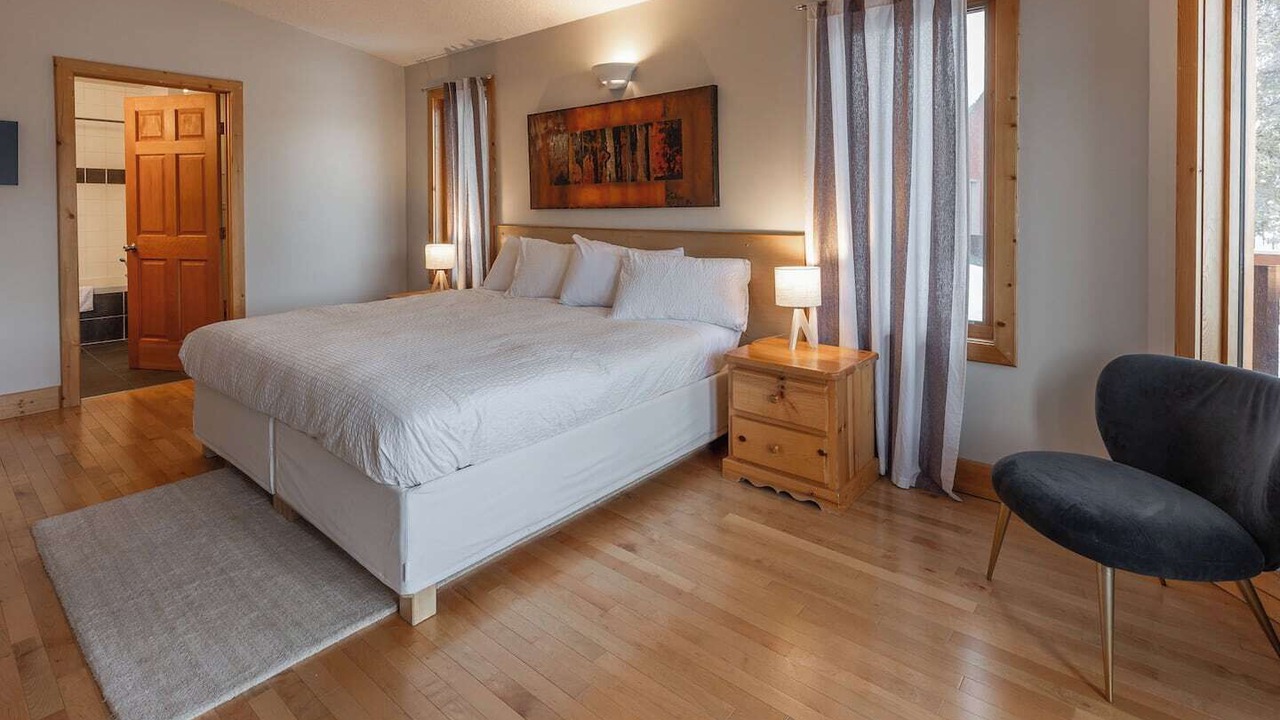 Photo of Bedroom in East Kootenay