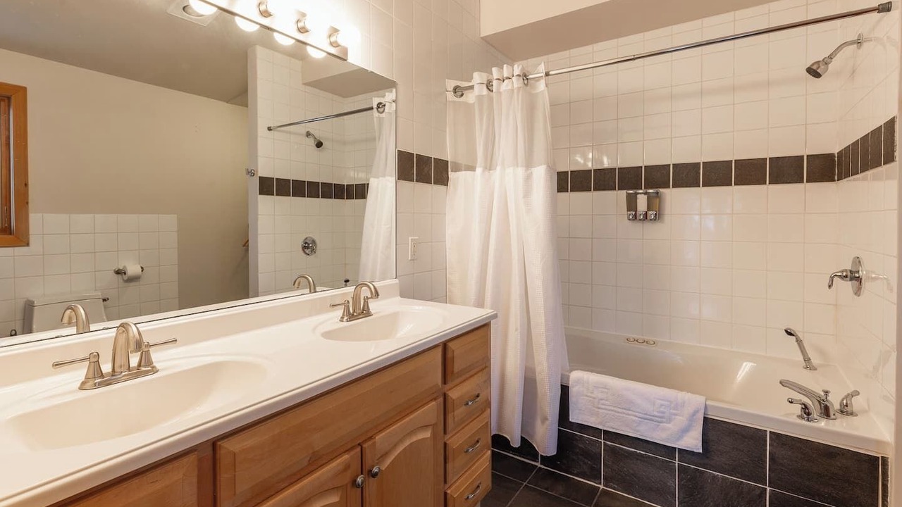 Photo of Bathroom in East Kootenay
