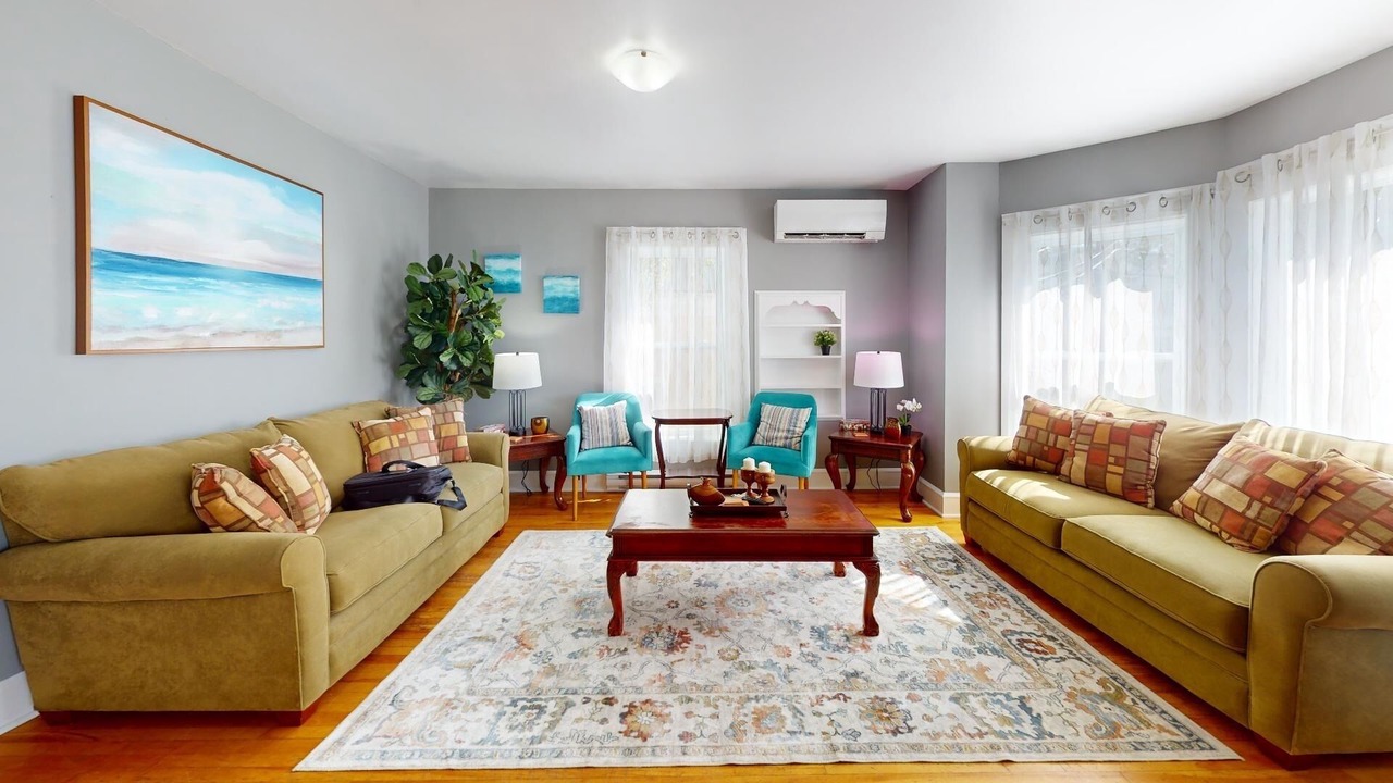 Photo of Livingroom in Wolfville