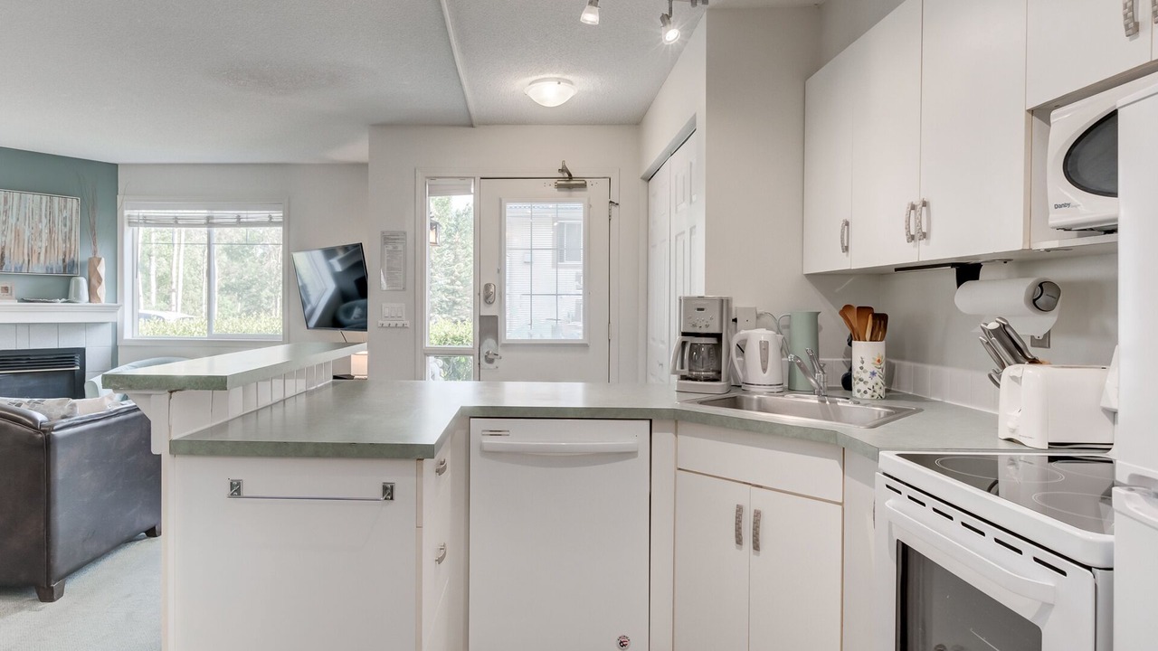 Photo of Kitchen in Canadian Rockies