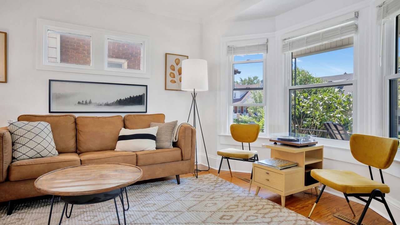 Photo of Livingroom in Walkerville