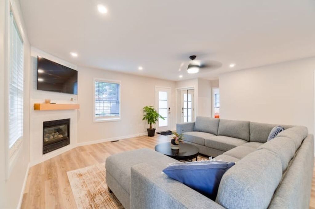 Photo of Livingroom in Crystal Beach