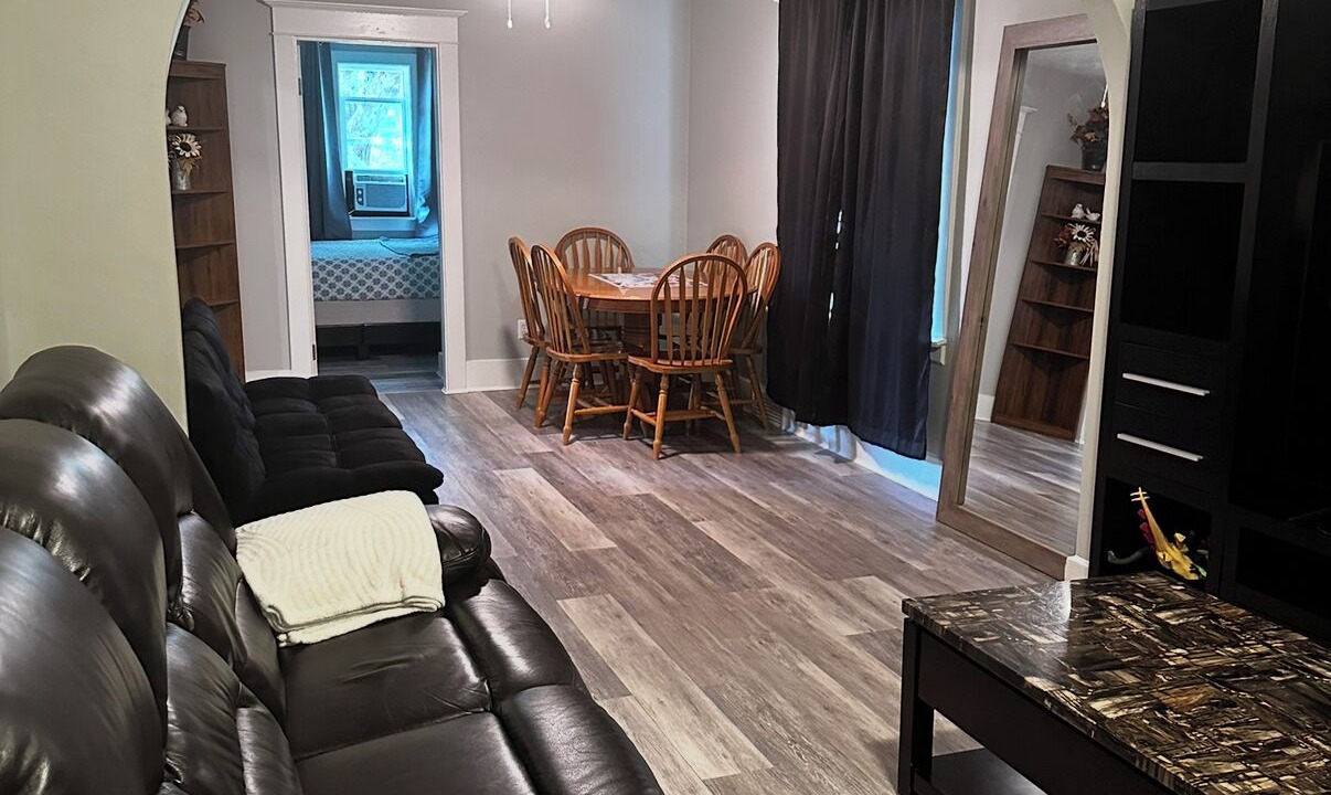 Photo of Livingroom in Drumheller