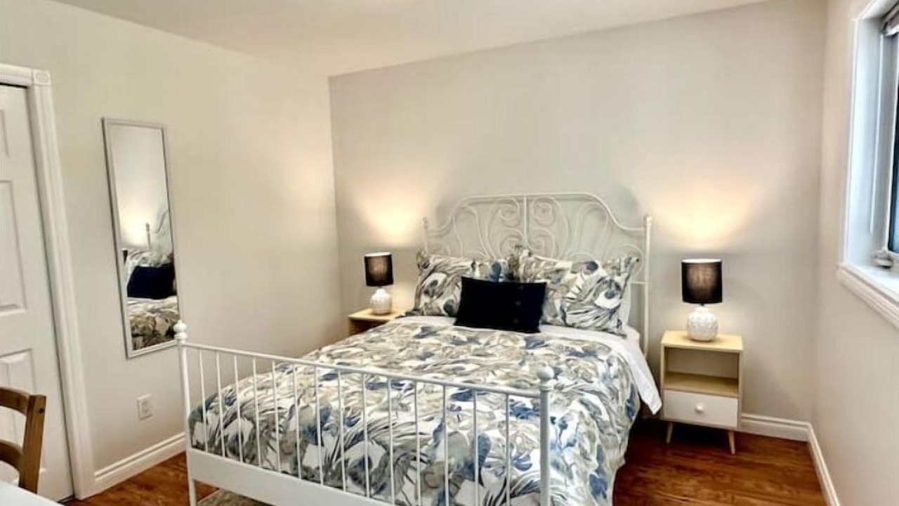 Photo of Bedroom in Sylvan Lake
