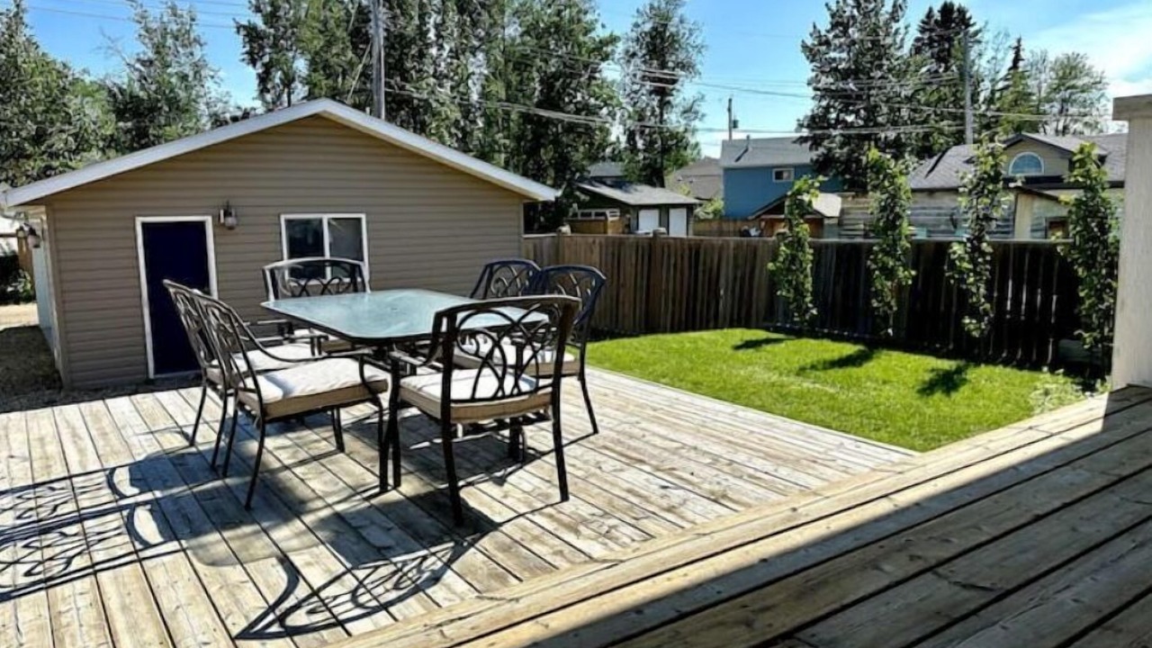 Photo of Outdoor in Sylvan Lake