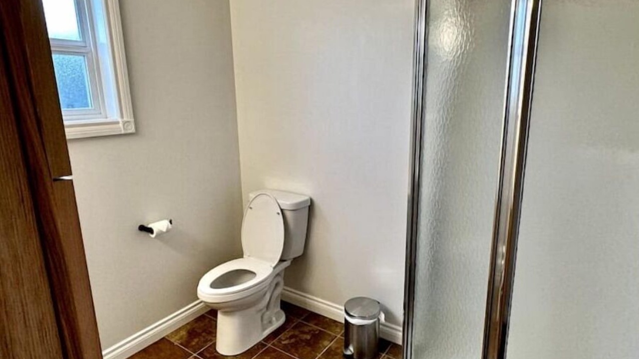 Photo of Bathroom in Sylvan Lake