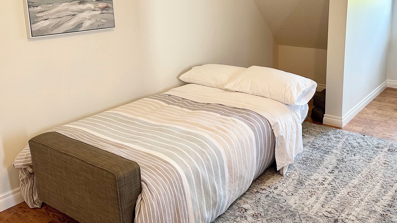 Photo of Bedroom in Sylvan Lake