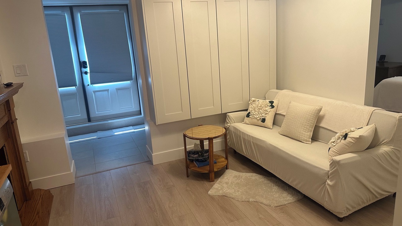 Photo of Livingroom in Grandview-Woodland